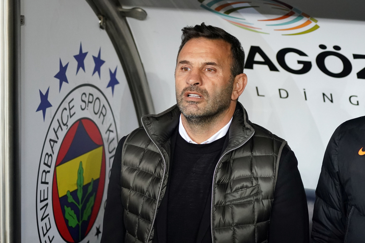 Okan Buruk: 'Burada 3-0 ile kazanmak gerçekten çok değerli