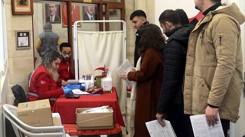 Akşener Başta İyi Parti teşkilatları olmak üzere tüm vatandaşlarımızı kan bağışına davet ediyorum