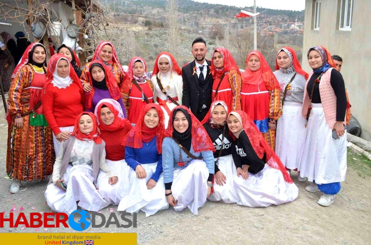 Sosyal medyada tanıştığı Türk genç için ülkesini bırakıp Denizliye gelin geldi