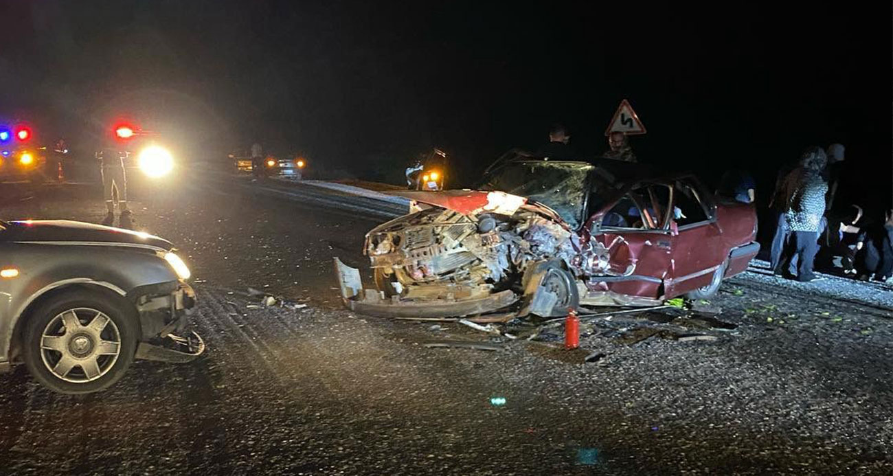 Akhisarda trafik kazası 1 ölü 6 yaralı