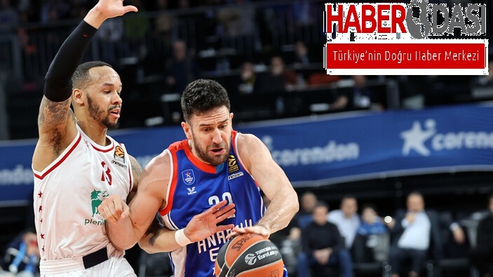 Anadolu Efes evinde Milanoyu farklı geçti